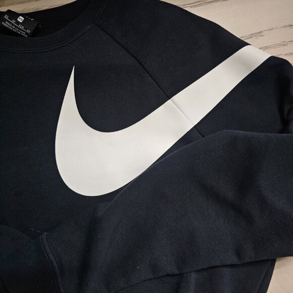 Nike Versa Cropped Sweatshirt, Black, XS - Picture 5 of 15